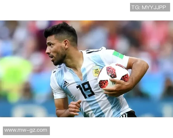 全球最帅足球球星盘点 每位都魅力十足 引领时尚潮流的球场英俊风采