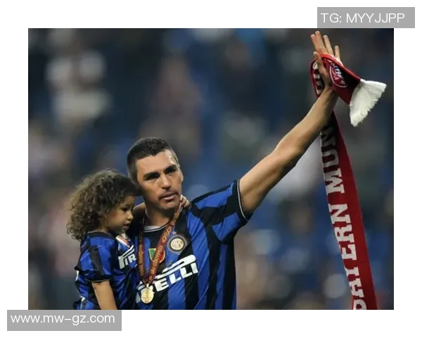 天下足球历史十大球星评选及其对足球发展的深远影响分析 天下足球历史十大球星评选及其对足球发展的深远影响分析