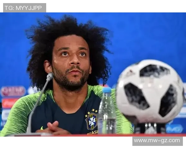 足球巨星个性化造型分析从发型到服饰展现独特魅力与风格